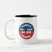 Wenn We Fight We Win 2024 Kamala Harris USA Zweifarbige Tasse (Links)