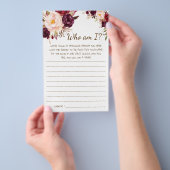 Wer bin ich? Marsala Blume Brautparty Game Card Flyer (Handgriff)