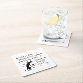 Wer ist dieses milde Weinangebot? Rechteckiger Pappuntersetzer (Vor Ort)