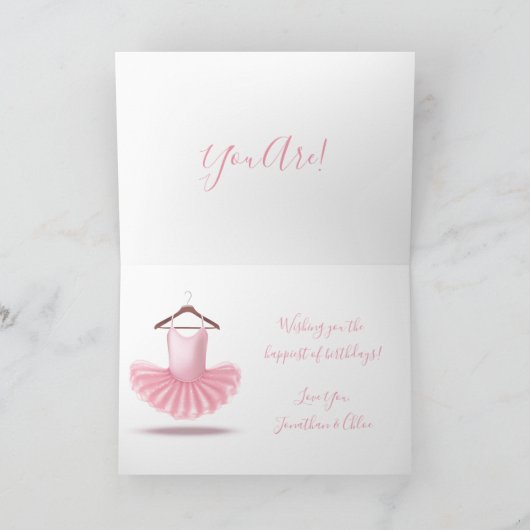 Wer ist Tutu Niedlich Ballerina Pink Girly Geburts Karte (Innenseite)