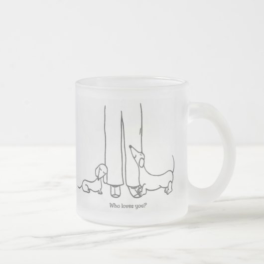 Wer Lieben Sie? Mattierte Tasse (Rechts)