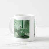 Wer möchte Tee - Tasse (Vorderseite Links)