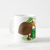 Wer muss bro fliegen? Kiwivogel Spaß Kaffeetasse (Vorderseite Links)