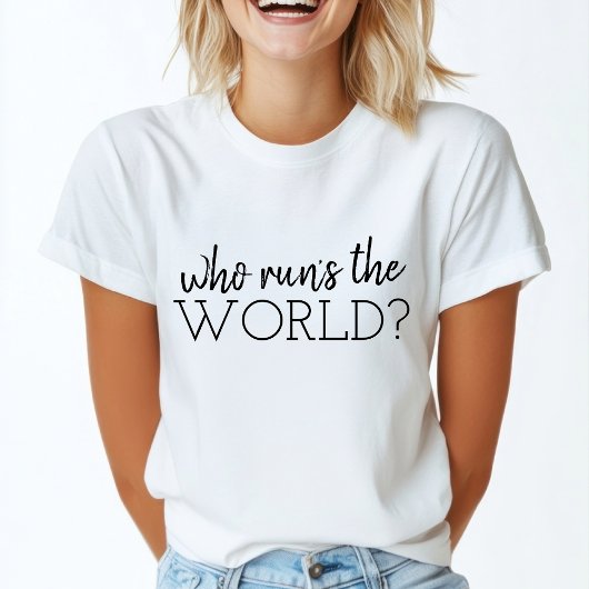 Wer rennt, ist die Welt | Girl Power Moderner Femi T-Shirt
