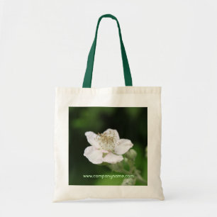 Werbe Tasche, Wilde weiße Himbeerblüte. Tragetasche