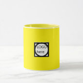 Werbe-Zweifarben-Kaffee, braune Tasse (Zentrum)
