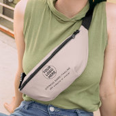 Werbung für das Logo der Trendy Blush Pink Company Bauchtasche