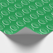 Werbung für das Logo "Holiday Green and White Smal Geschenkpapier (Ecke)
