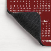 Werbung für dunkelrote und weiße Kalender Mousepad (Ecke)