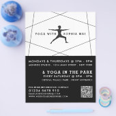 Werbung für geometrische schwarz-weiße Yoga-Klasse Flyer (Einzeln)