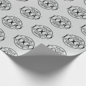 Werbung mit Firmenlogo, leicht grau Geschenkpapier (Ecke)