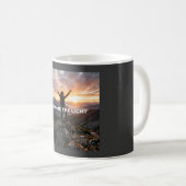 Werde das Licht Kaffeetasse (VorderseiteRechts)