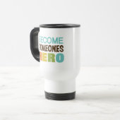 Werden Sie Jones Hero Reisebecher (Vorderseite Links)
