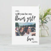 Werden Sie meine Blume Mädchen Vorschlag Foto Einladung (Stehend Vorderseite)