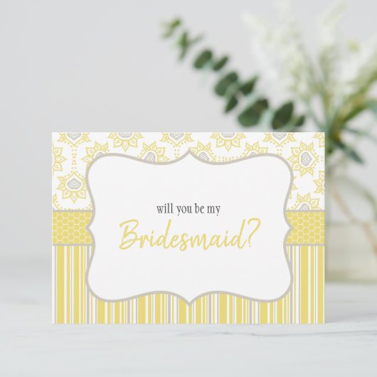 Werden Sie meine Bridesmaid-Biene gelb und grau se (Stehend Vorderseite)