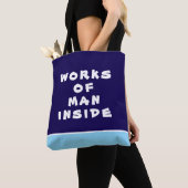 Werke des Menschen in der Tasche (Von Nahem)