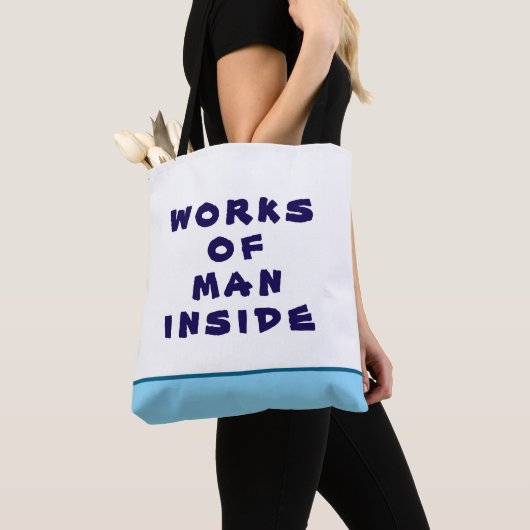 Werke des Menschen in der Tasche (Von Nahem)