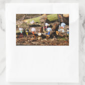 Werkende Fubby's in hun houtzagerij. Rechteckiger Aufkleber (Tasche)