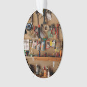 Werkzeuge auf Werkstatt-Wand Ornament (Vorderseite)