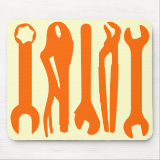 Werkzeuge - Orange auf Creme Mousepad