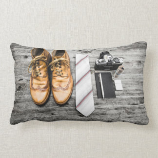 Wesensmerkmale eines Detektivs Lendenkissen