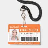 wesentlich | Modernes Mitarbeiter-Foto ID Ausweis (Vorderseite mit Lanyard)