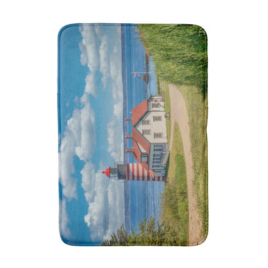 West Quoddy Head Lighthouse, Lubec, Maine Badematte (Vorderseite Vertikal)