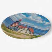West Quoddy Head Lighthouse, Lubec, Maine Pappteller (Schrägansicht)