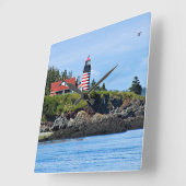 West Quoddy Head Lighthouse, Maine Quadratische Wanduhr (Winkel)
