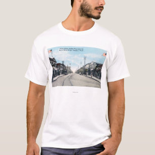 Western-Ansicht der Reiher-Straße von der Brücke T-Shirt
