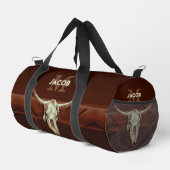 Western Bull Skull Brown Monogram Rustikales Land Duffle Bag (Rechte Ecke)