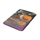 Western Clown-Anemonenfisch Badematte (Schrägansicht)
