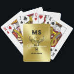 Western Country Cowboy Wedding Monogram Trauzeuge Spielkarten<br><div class="desc">Personalisierte Geschenke für Trauzeugen mit alten Western Cowboy Thema. Dekoriert mit Cowboyhut mit Vintagem Western Schriftart. Text und Farbe können mit dem Design-Tool bearbeitet werden,  um Ihren Bedürfnissen gerecht zu werden. Holen Sie sich dieses individuelles Geschenk für Hochzeiten,  Bachelor-Party,  Verlobungsfeier oder andere besondere Anlässe.</div>