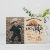 Western Cowboy First Rodeo 1. Geburtstag Foto Einladung (Stehend Vorderseite)