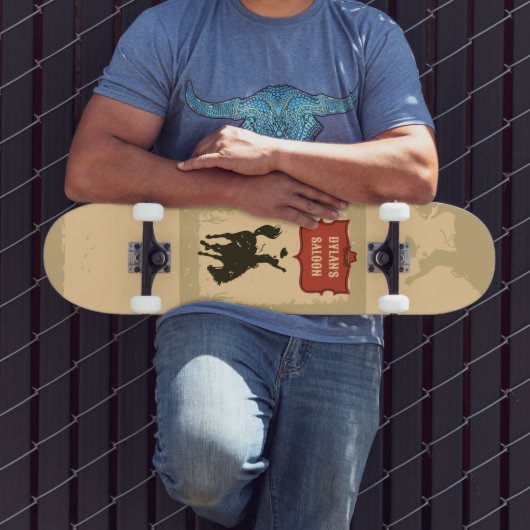 Western Cowboy Monogram Rustikaler Name Saloon Skateboard (Außenbereich 3)
