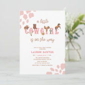 Western Cowgirl Babydusche Einladung (Stehend Vorderseite)