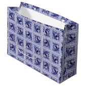Western Denim Blue Delft Tile Große Geschenktüte (Vorderseite Schrägansicht)