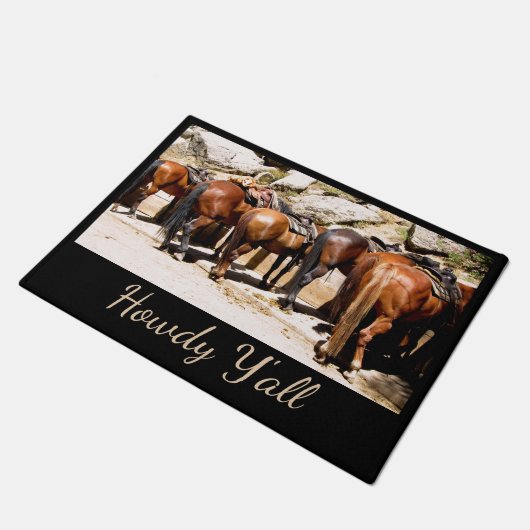 Western Howdy Horse Doormat Fußmatte (Schrägansicht)