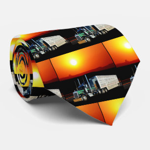 Western-Rodeo-Viehbestand-Vieh, das LKW schleppt Krawatte