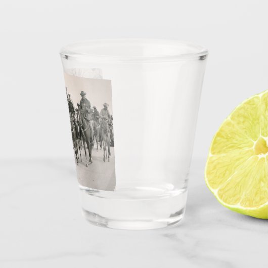 Western Salt Gras Trail Reiten Cowboys Cowgirls Schnapsglas (Rechts)