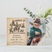 Western satteln Sie sich und kommen Sie zum Geburt Einladung (Stehend Vorderseite)