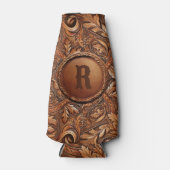 Western-Tooled Leather Print Custom Initial Flaschenkühler (Vorderseite)