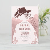 Western Wildblumen Rustikales rosa Chic Brautparty Einladung (Stehend Vorderseite)