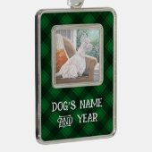 Westie Looking Out a Window Rahmen-Ornament Silber (Rechts)