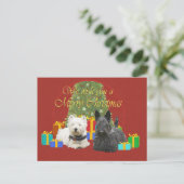 Westie & Scottie Merry Christmas Feiertagspostkarte (Stehend Vorderseite)