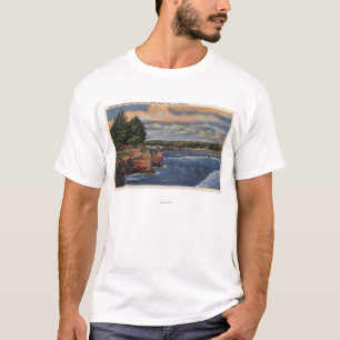 Westklippen-Antriebs-Ansicht des Piers und des T-Shirt