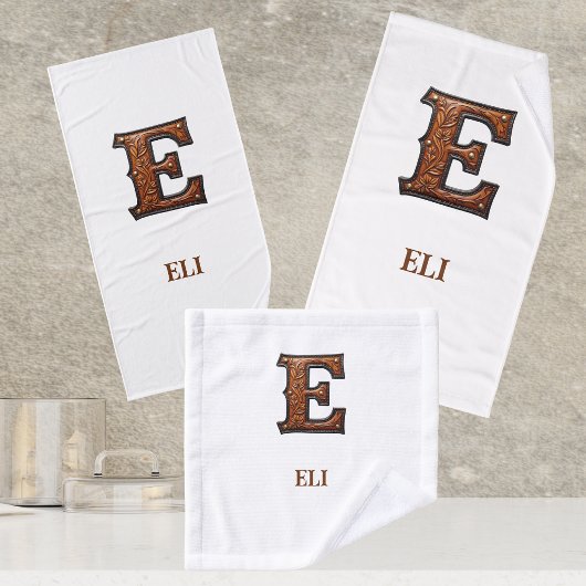 Westliches, geprägtes Lederinitial-Monogramm E Badhandtuch Set