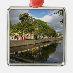 Westport, Irland. Atlantikstadt Ornament Aus Metall