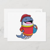 Whale als Feuerwehrmann mit Schlauch Postkarte (Vorne/Hinten)