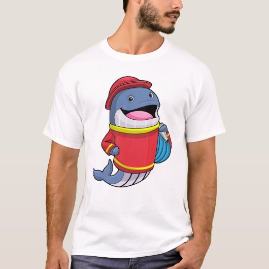 Whale als Feuerwehrmann mit Schlauch T-Shirt (Vorderseite)